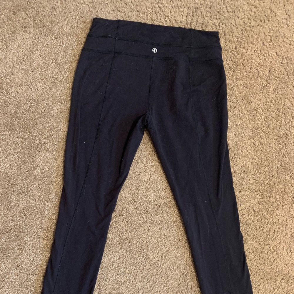 Black lululemon leggings